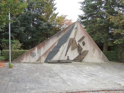 Mahnmal beim Friedhof / Pfarre Gratkorn