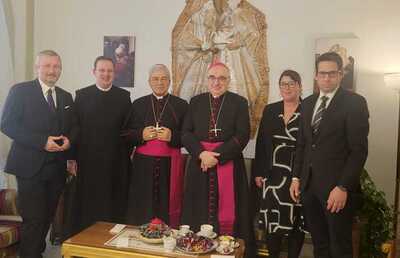 Grazer Delegation zu Gast beim apostolischen Nuntius in Israel.